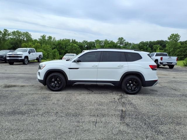 2025 Volkswagen Atlas 2.0T Peak Edition