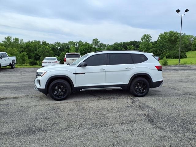 2025 Volkswagen Atlas 2.0T Peak Edition