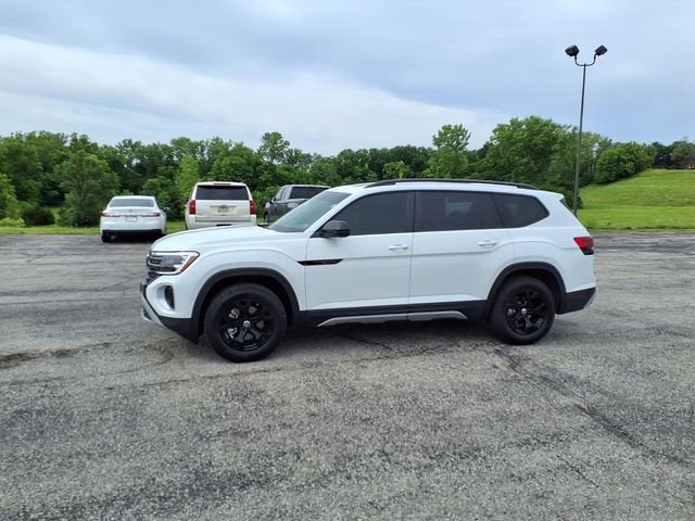 2025 Volkswagen Atlas 2.0T Peak Edition
