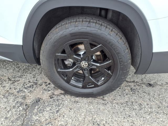 2025 Volkswagen Atlas 2.0T Peak Edition