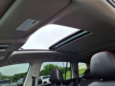 2025 Volkswagen Atlas 2.0T Peak Edition
