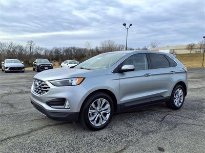 2024 Ford Edge Titanium