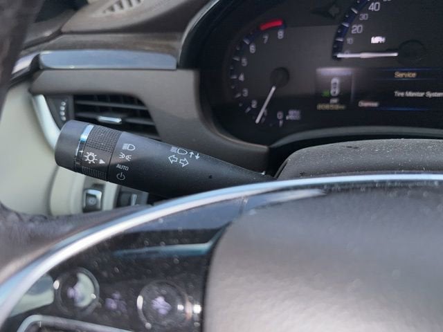 2016 Cadillac XTS Luxury Collection