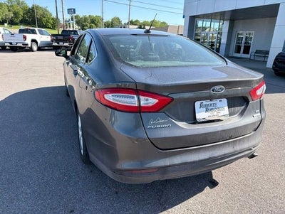 2016 Ford Fusion SE