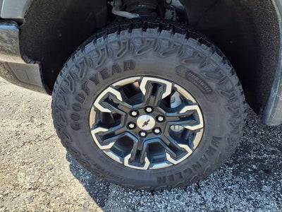2025 Chevrolet Silverado 1500 ZR2