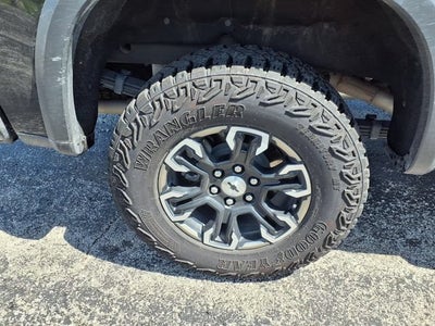 2025 Chevrolet Silverado 1500 ZR2