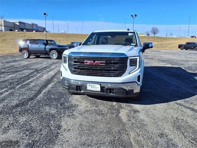 2025 GMC Sierra 1500 Pro