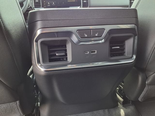 2026 GMC Sierra 1500 SLT - Photo 31
