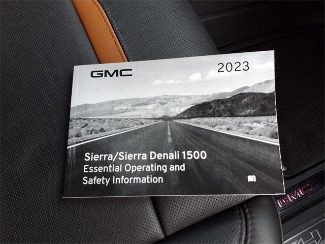 2023 GMC Sierra 1500 AT4