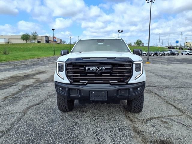 2023 GMC Sierra 1500 AT4X