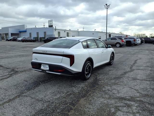 2025 Kia K4 EX