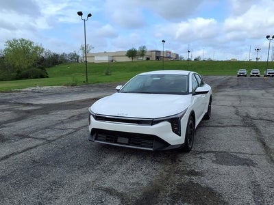 2025 Kia K4 EX