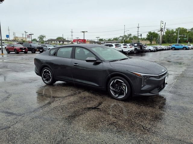 2025 Kia K4 EX