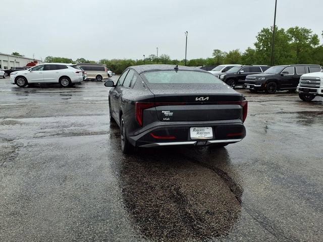 2025 Kia K4 EX