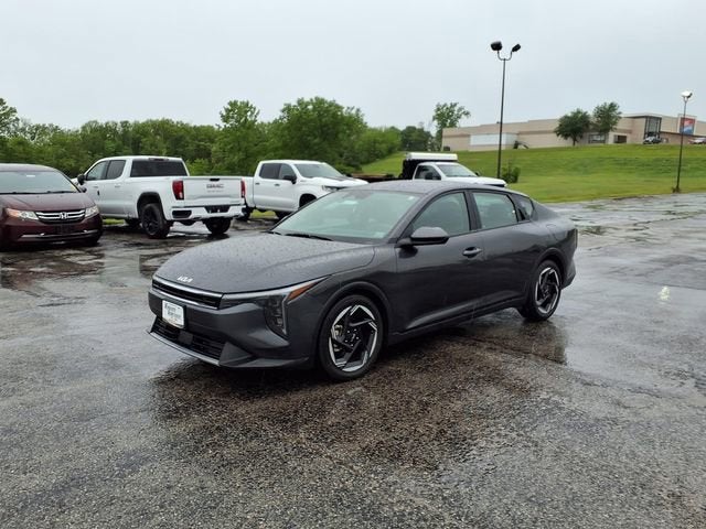 2025 Kia K4 EX