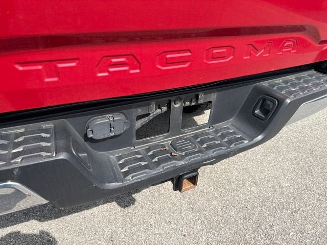 2018 Toyota Tacoma SR