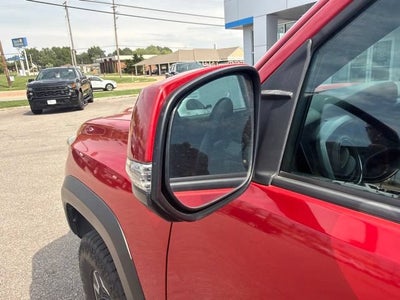2018 Toyota Tacoma SR