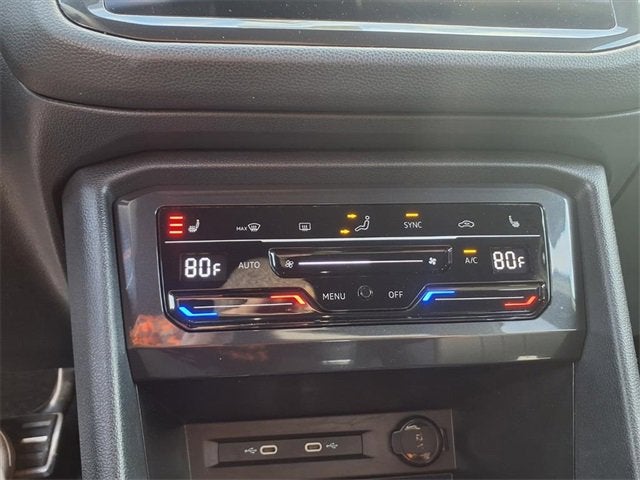 2023 Volkswagen Tiguan SE R-Line Black