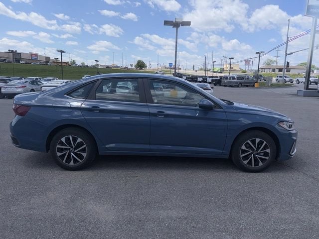 2025 Volkswagen Jetta S