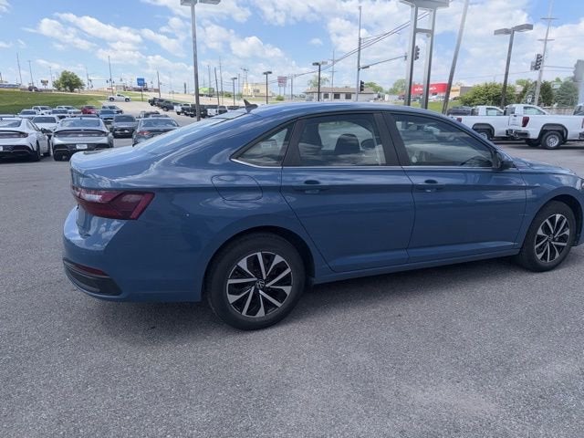 2025 Volkswagen Jetta S