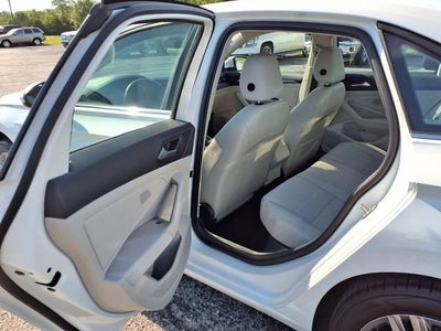 2022 Volkswagen Jetta SE