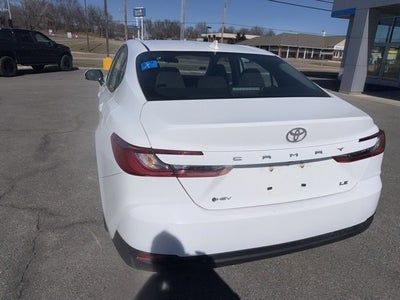 2025 Toyota Camry LE