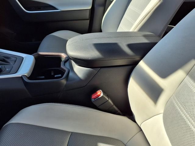 2022 Toyota RAV4 Hybrid Limited