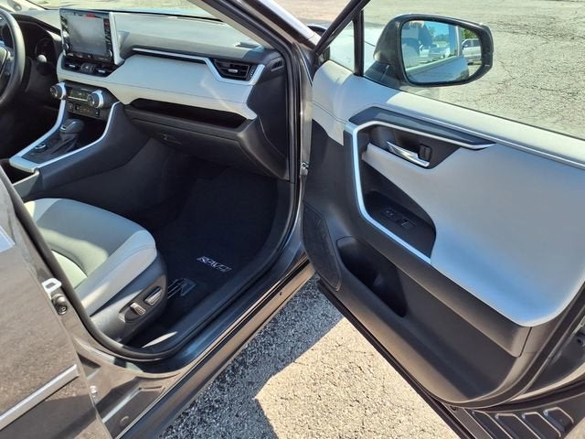2022 Toyota RAV4 Hybrid Limited