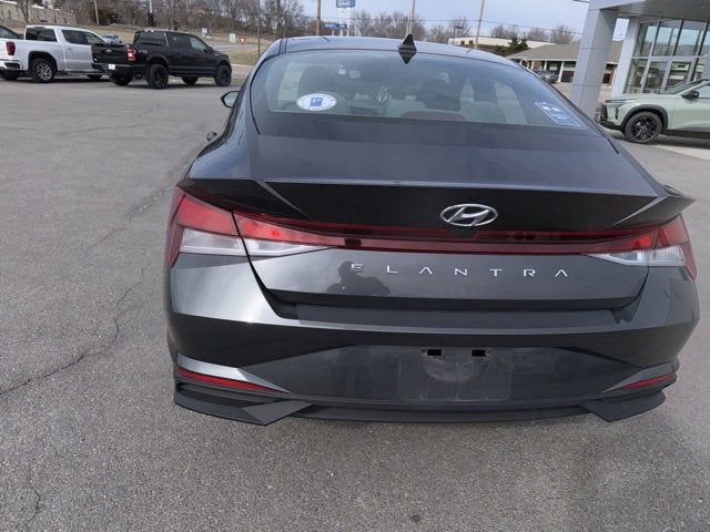 2022 Hyundai Elantra SEL