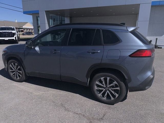 2025 Toyota Corolla Cross XLE