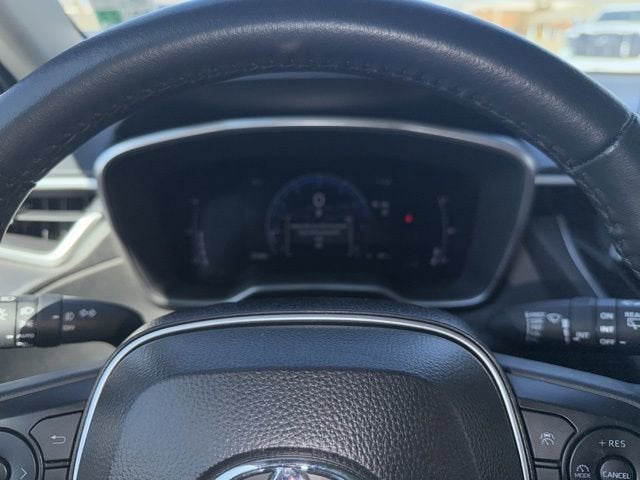 2025 Toyota Corolla Cross XLE