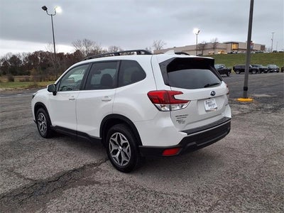 2022 Subaru Forester Premium