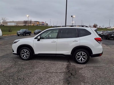 2022 Subaru Forester Premium
