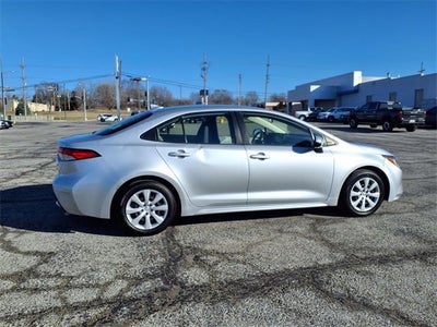 2022 Toyota Corolla LE