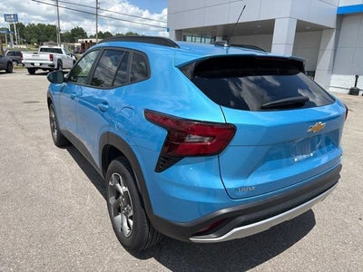 2025 Chevrolet Trax LT