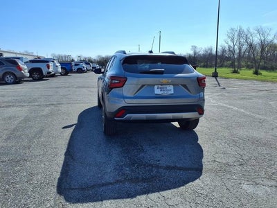 2025 Chevrolet Trax LT