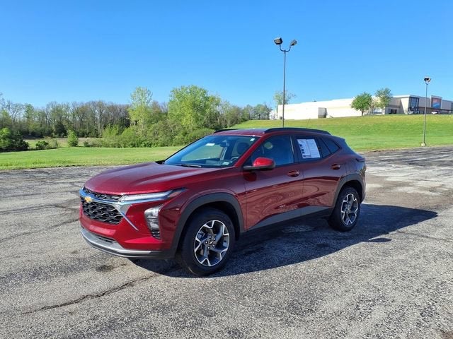 2025 Chevrolet Trax LT