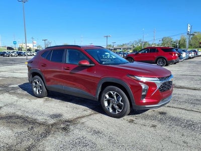 2025 Chevrolet Trax LT