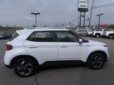 2025 Hyundai Venue SEL