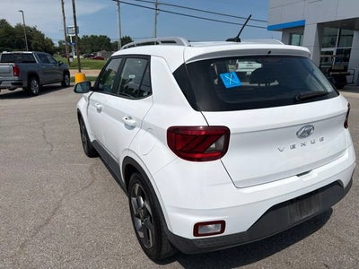 2025 Hyundai Venue SEL