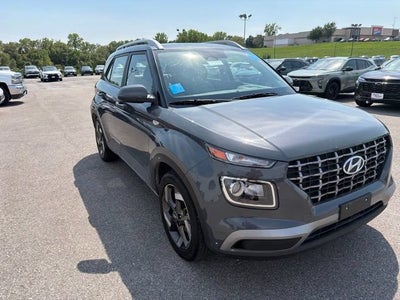 2025 Hyundai Venue SEL