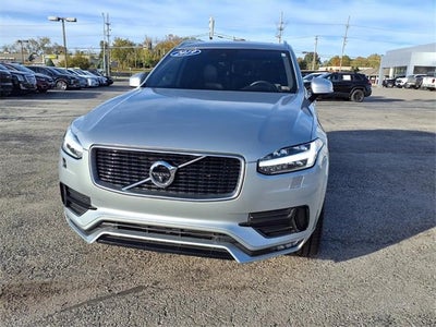 2019 Volvo XC90 R-Design