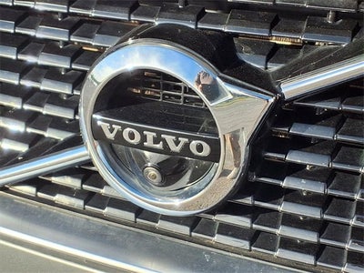 2019 Volvo XC90 R-Design