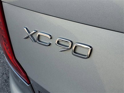 2019 Volvo XC90 R-Design