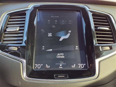 2019 Volvo XC90 R-Design