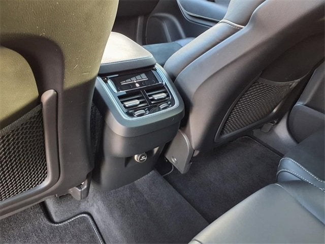 2019 Volvo XC90 R-Design