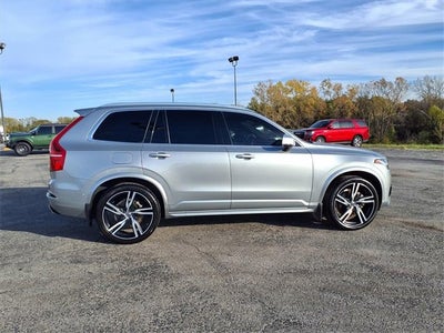 2019 Volvo XC90 R-Design