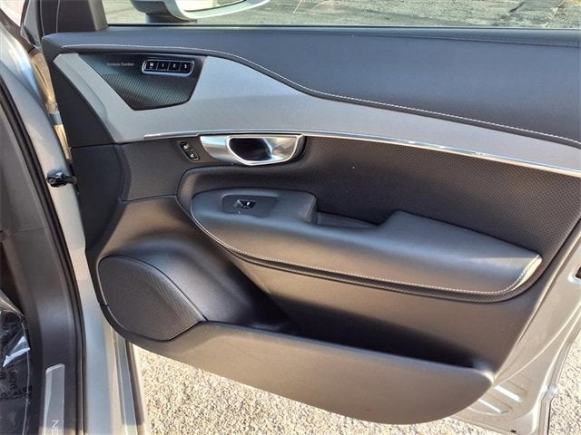 2019 Volvo XC90 R-Design