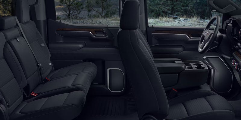 Seatbelt and Seats structure of GMC Sierra 1500